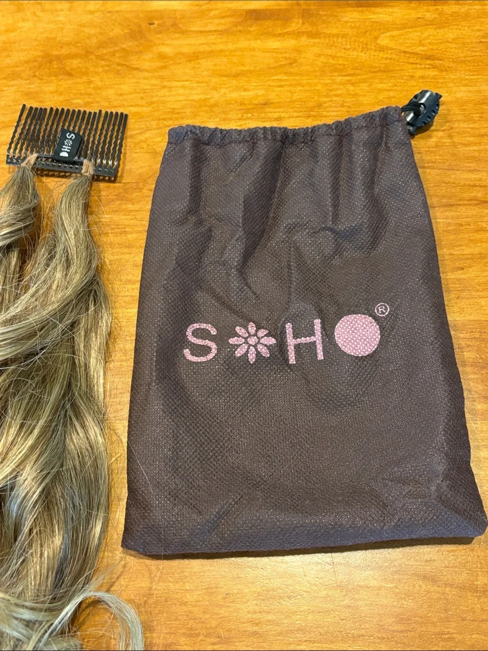 SOHO WOMEN’S COMB HAiR EXTENSIONS SET OF 2 Light Brown with Blonde Highlights